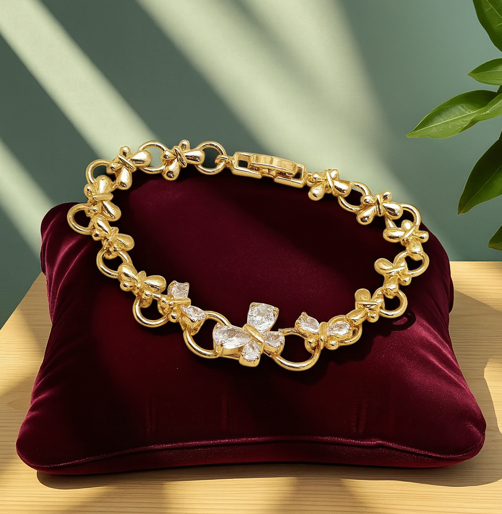 Luxe BowLink Gold Bracelet