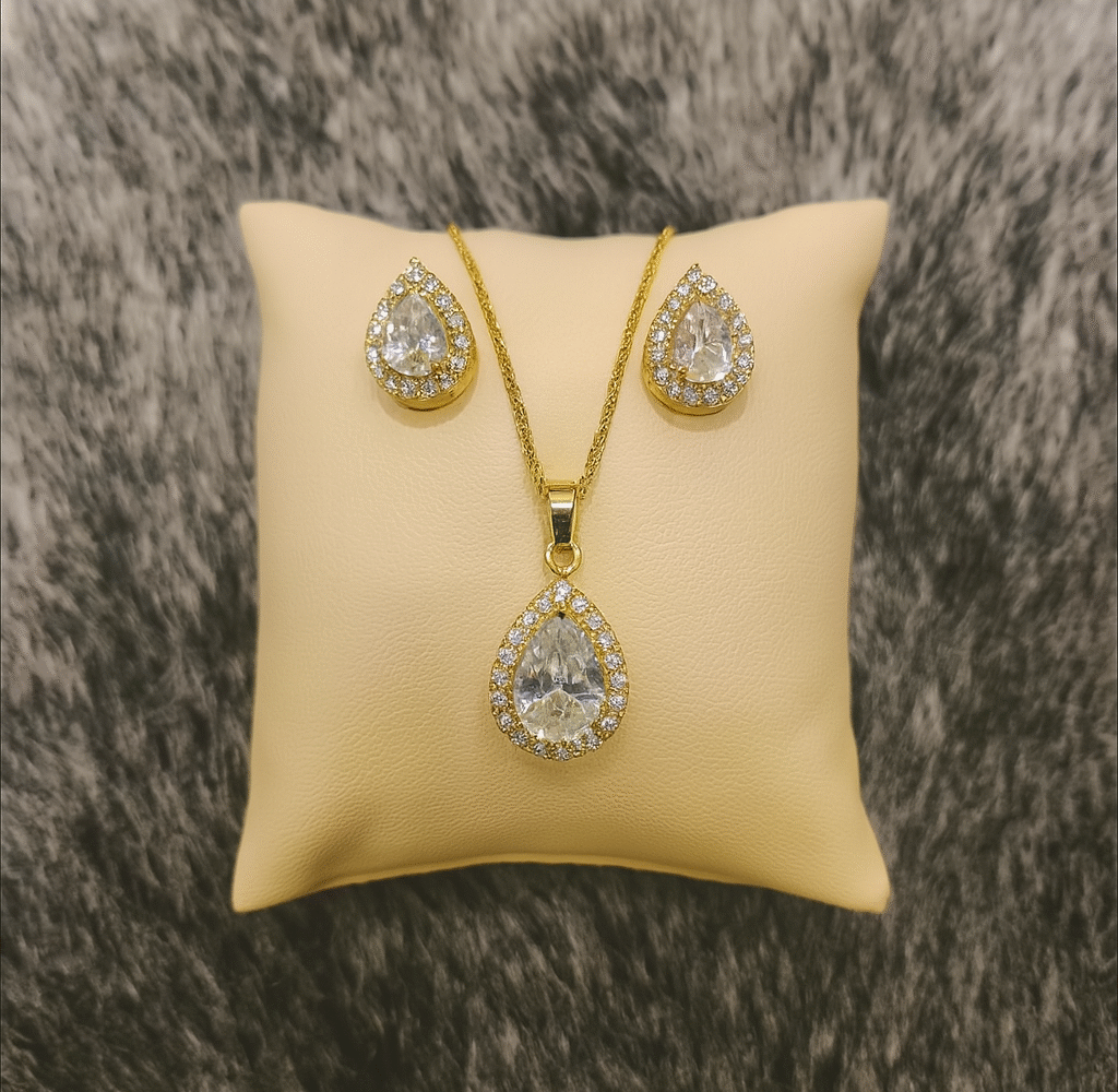 RoyalDrop – Korean Pendant Set